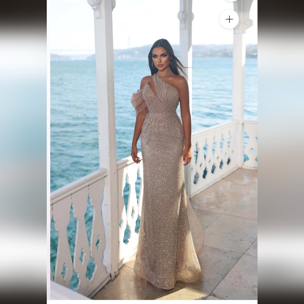 Modessa Couture gown